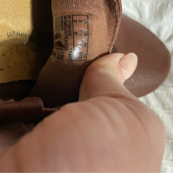 Clarks slides - Picture 5 of 5